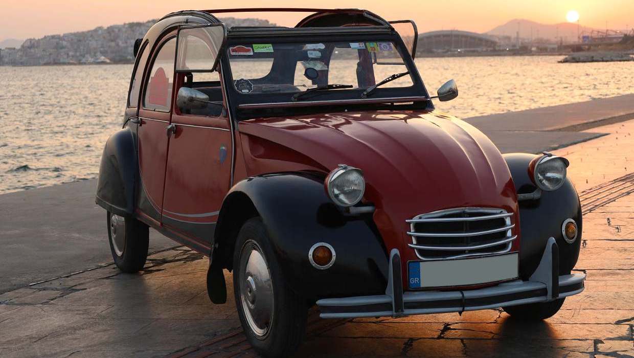 Citroën 2CV (Deux Chevaux)
